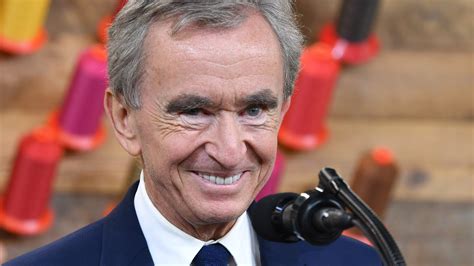 net worth of bernard arnault.